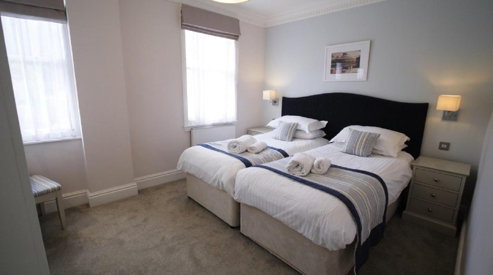 The Osborne Apartments Torquay Phòng bức ảnh