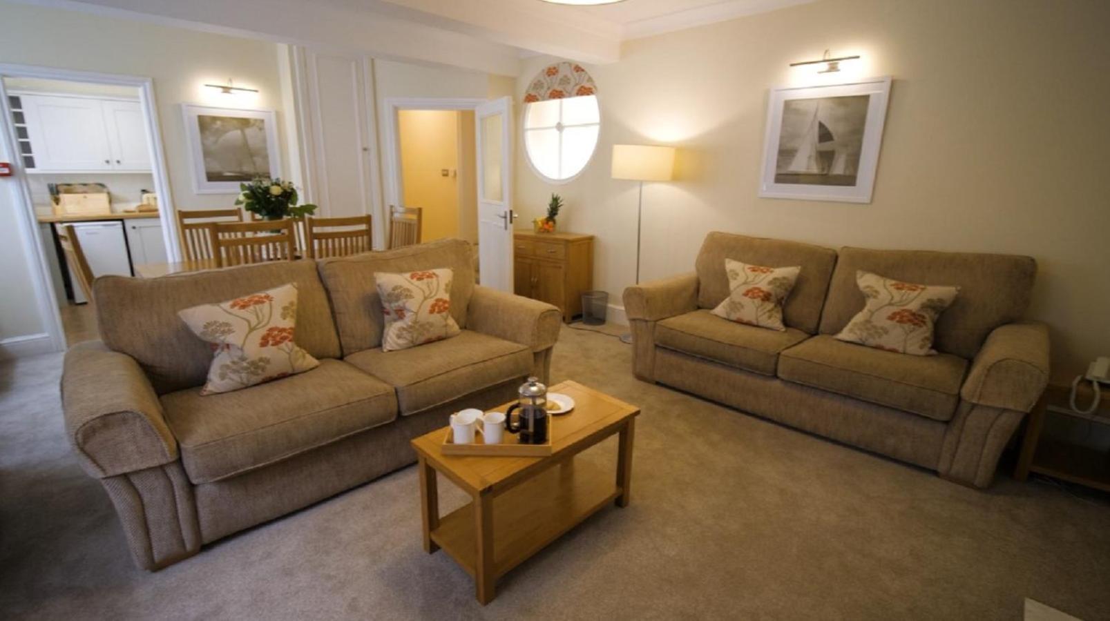 The Osborne Apartments Torquay Phòng bức ảnh